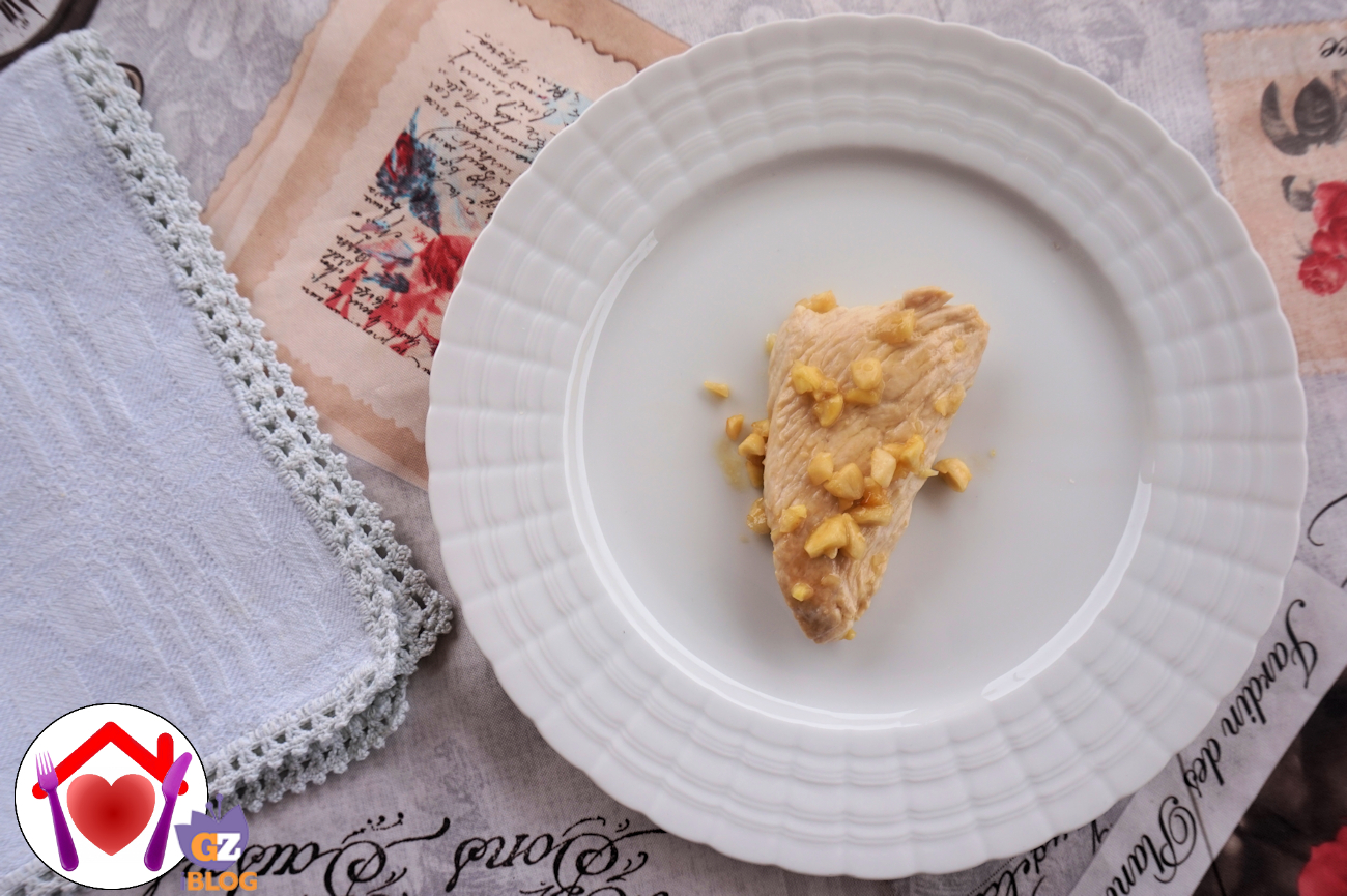 Petto di pollo alle mandorle