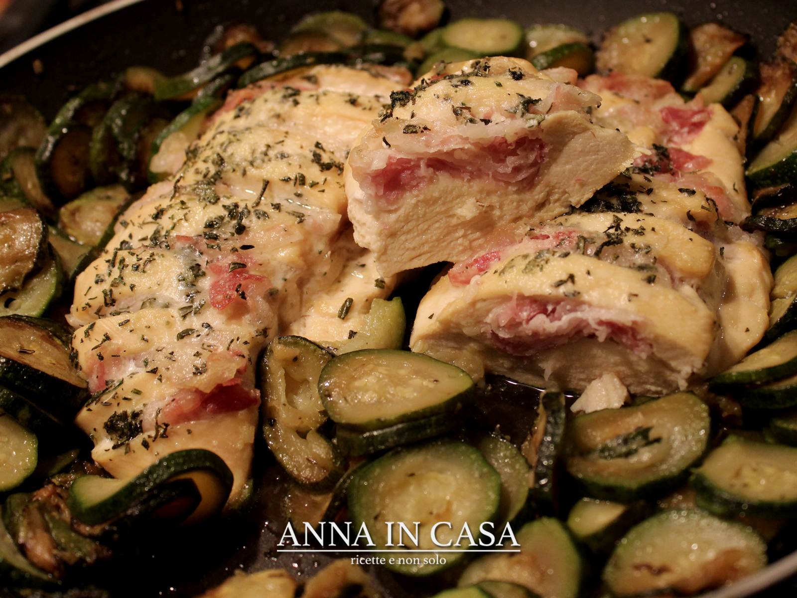 Petto di pollo saporito al forno