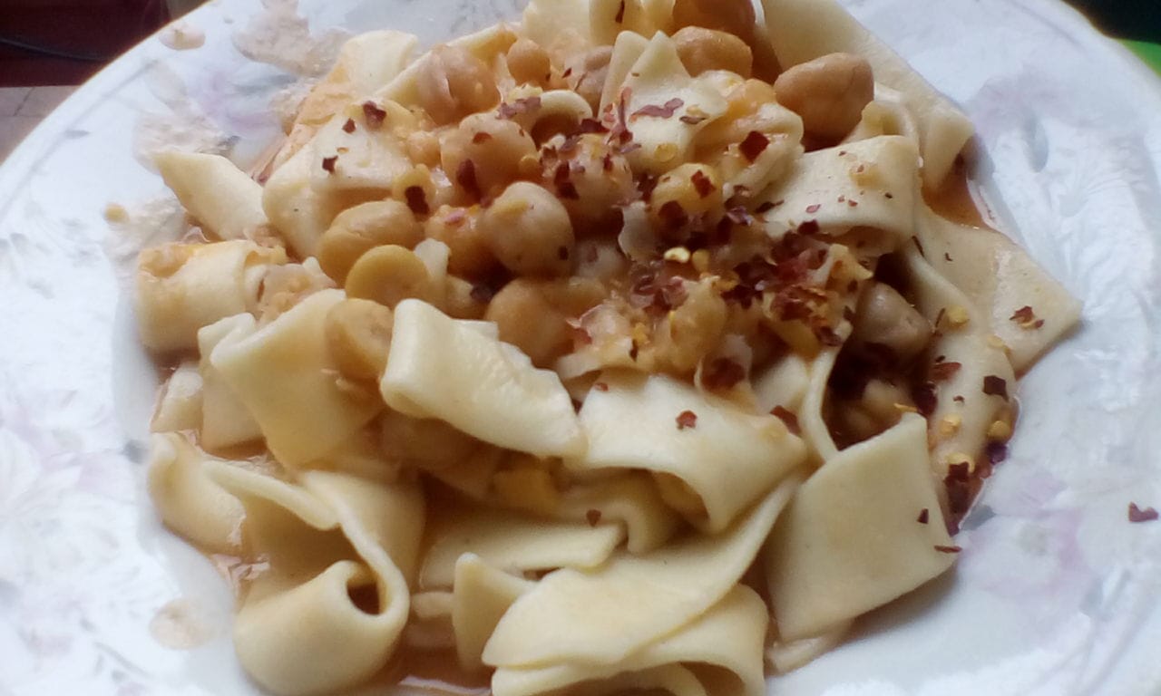 Pettole e ceci