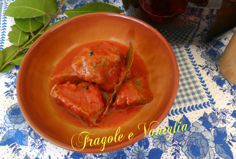 Pezzetti di cavallo al sugo