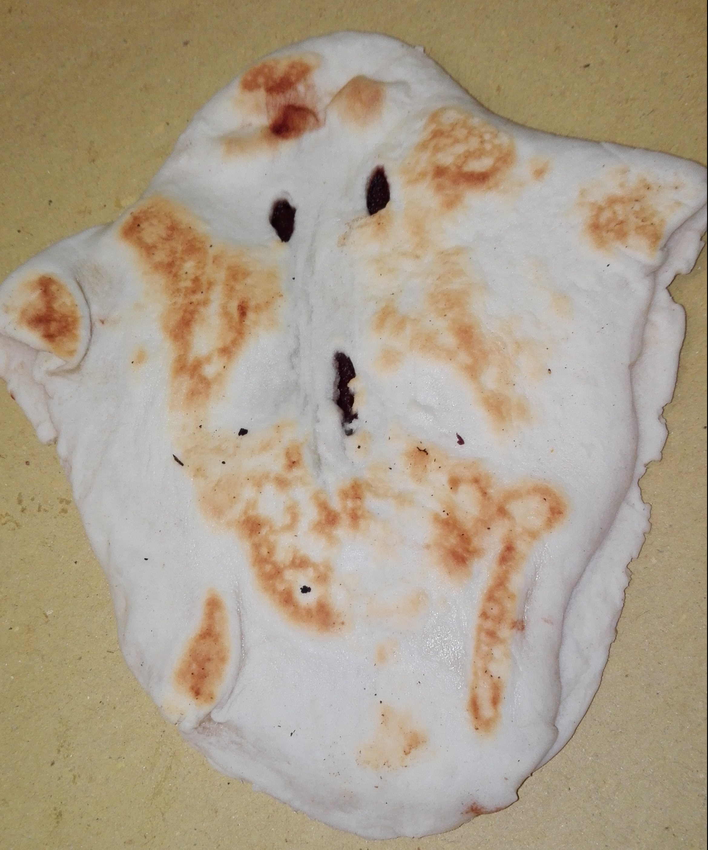 Piada fantasmini di halloween con la crema di nocciole