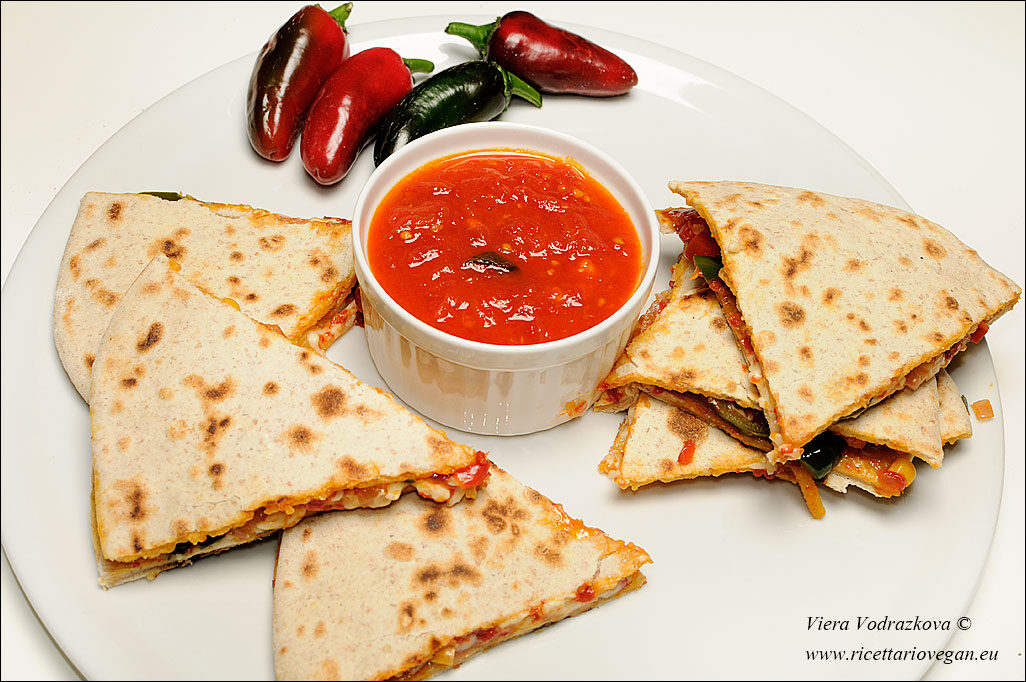 Piadina a modo mio travestita da quesadillas