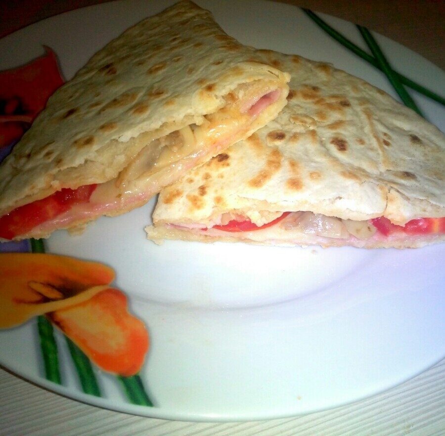 Piadina con cotto galbanino e funghi