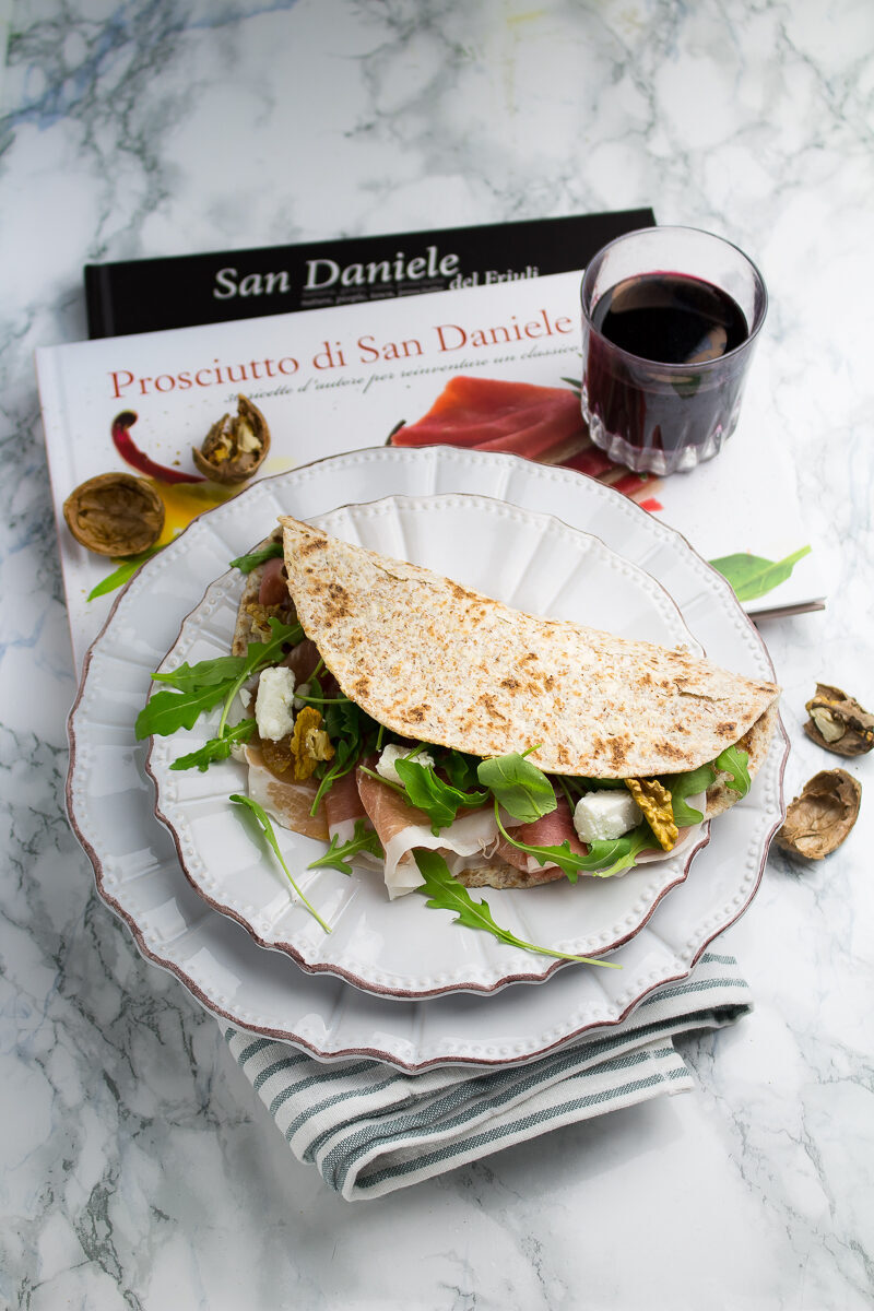 Piadina integrale con san daniele dop ariadisandaniele