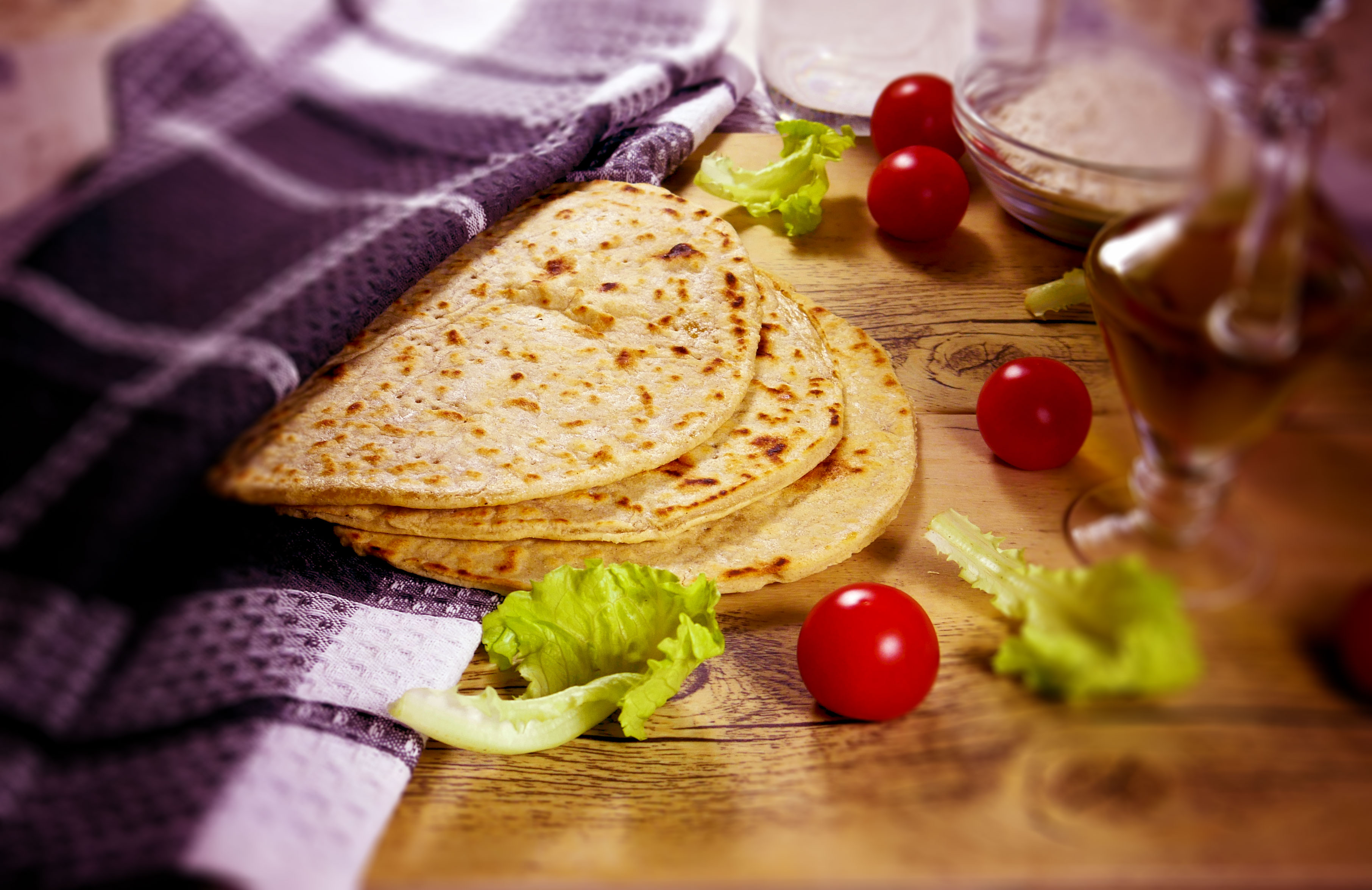 Piadina vegan con farina semi integrale bio