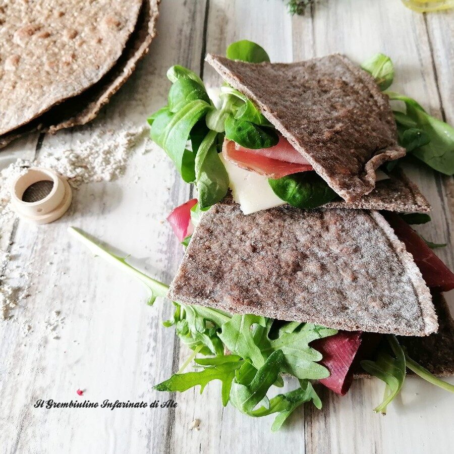 Piadine con farina ai cereali senza burro e strutto