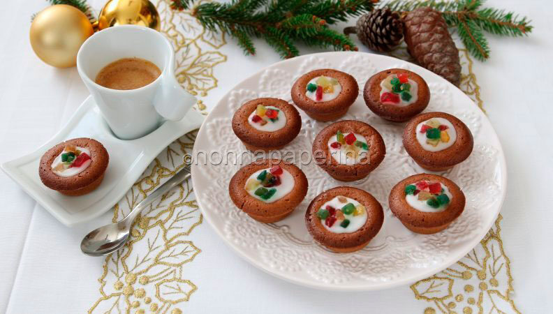 Piccoli bocconcini dolci speziati da offrire con un buon caffè