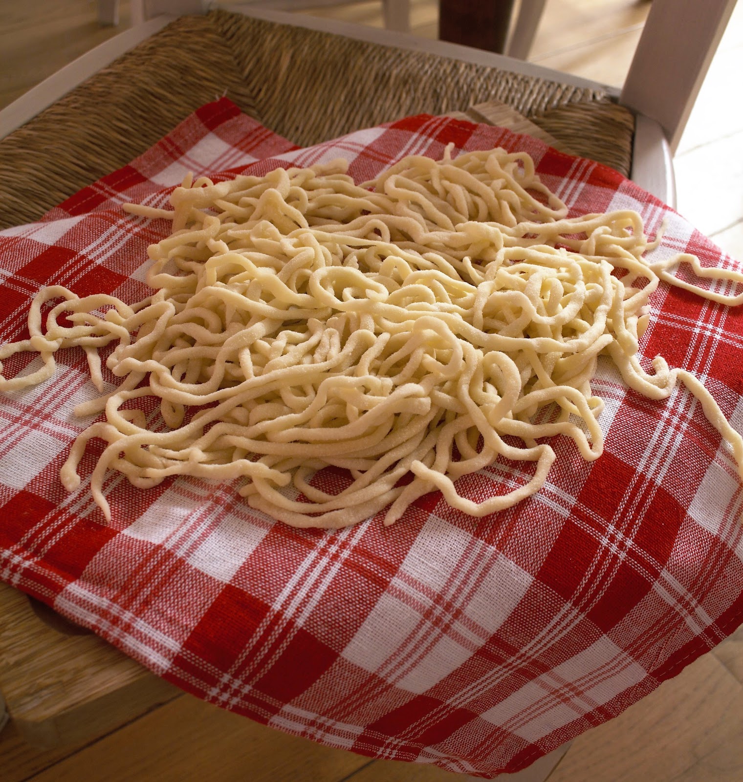 Pici con le briciole