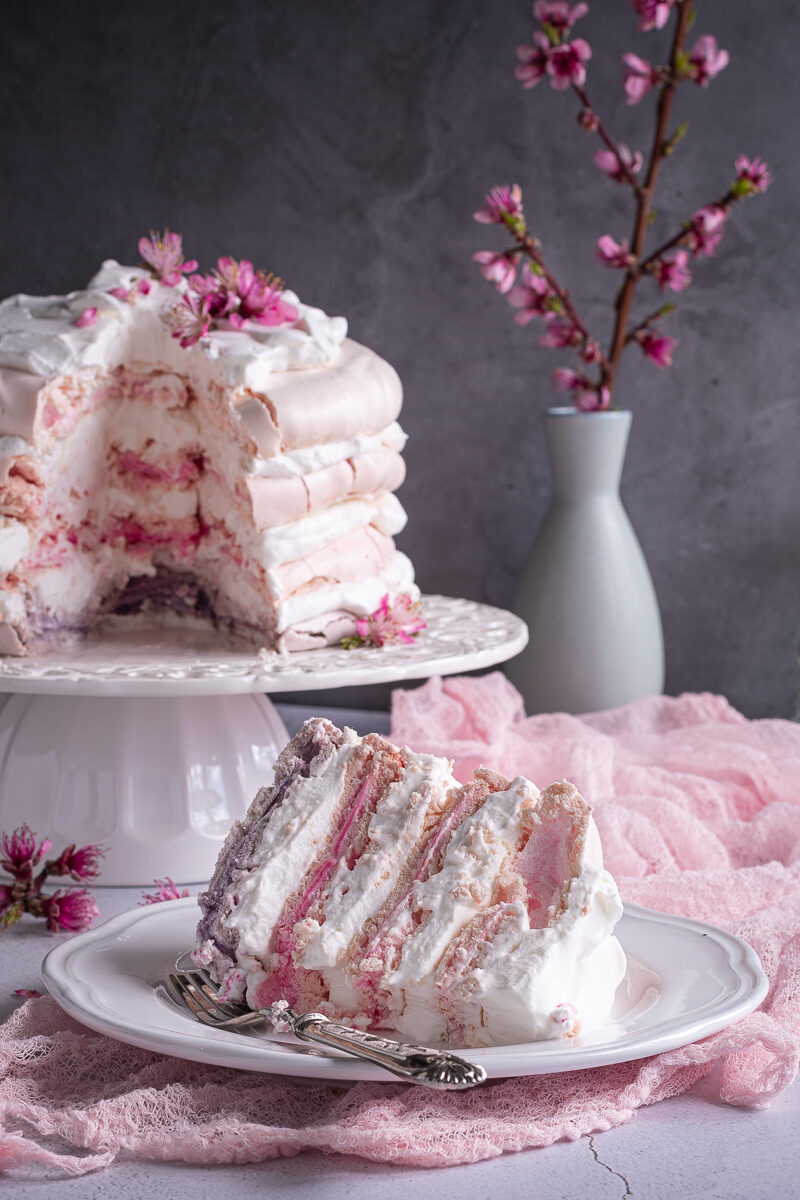 Pink ombre pavlova , una meravigliosa nuvola rosa