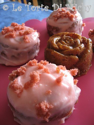 Pink velvet rose cupcakes