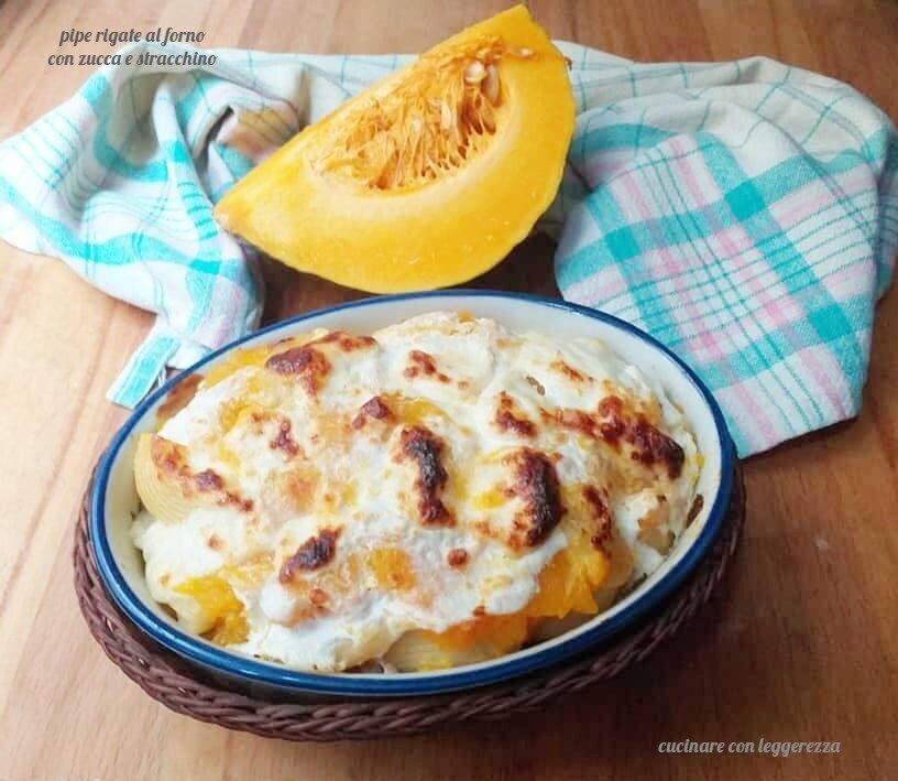 Pipe rigate al forno con zucca e stracchino