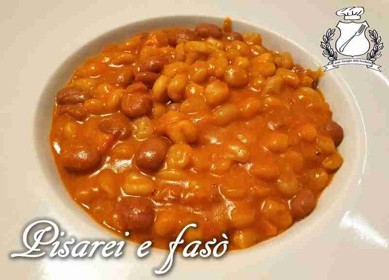 Pisarei e fasò