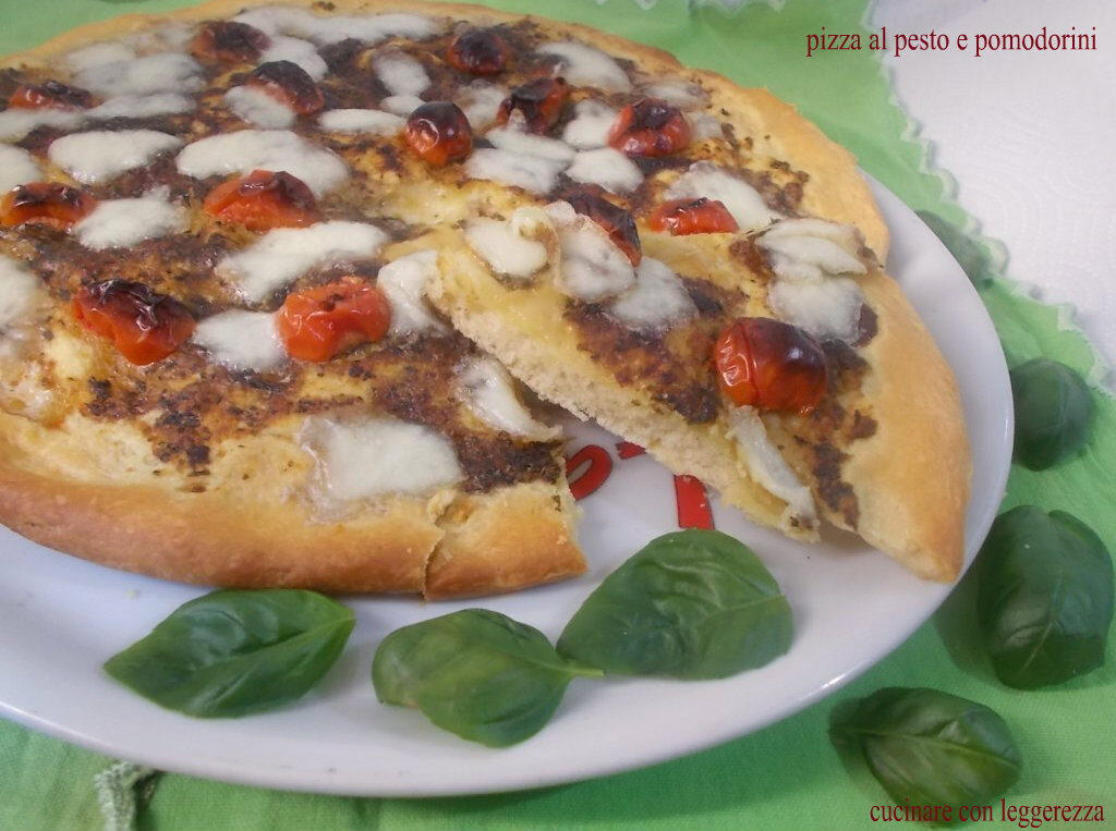 Pizza al pesto e pomodorini – lievito madre