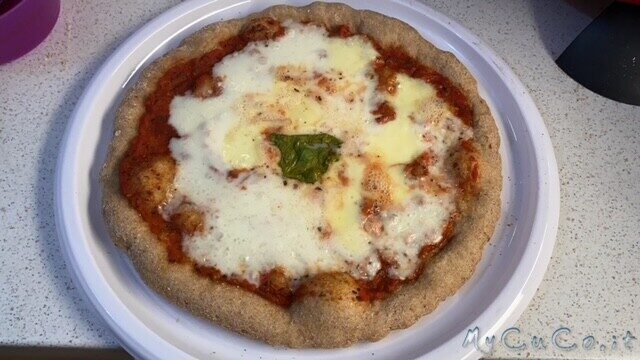 Pizza alla napoletana versione integrale con companion moulinex