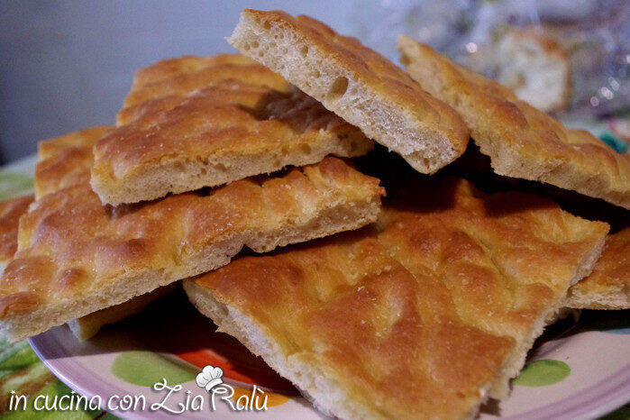 Pizza bianca semplice e veloce