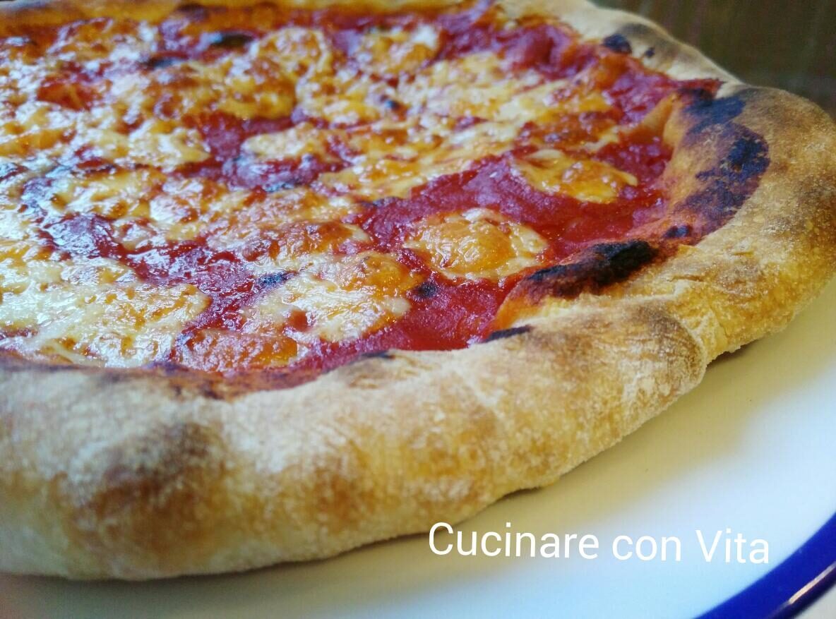 Pizza come in pizzeria