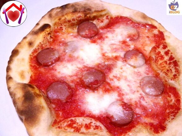 Pizza come in pizzeria