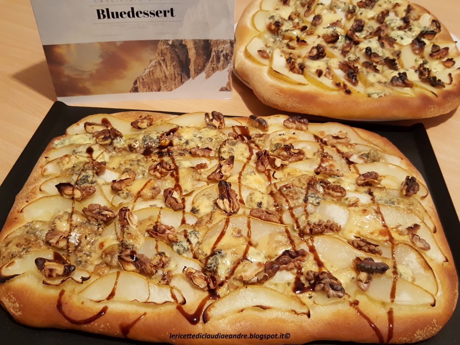 Pizza con bluedessert all’aceto balsamico, pere e noci