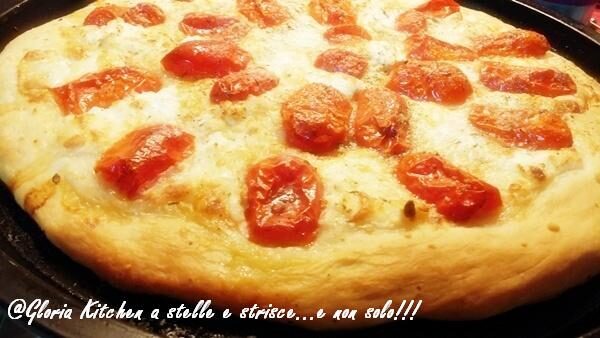 Pizza con datterini e burrata di gloria kitchenusa