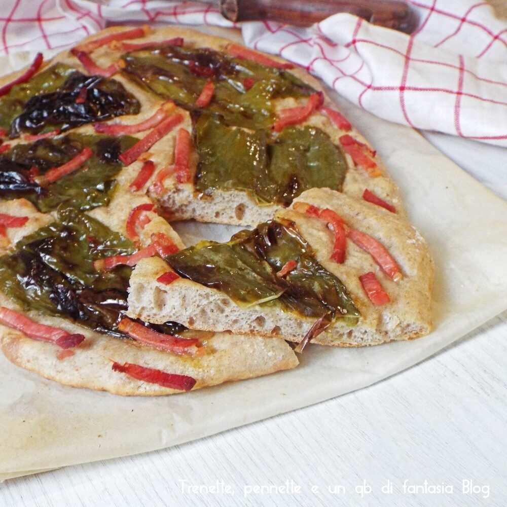 Pizza con friggitelli e guanciale