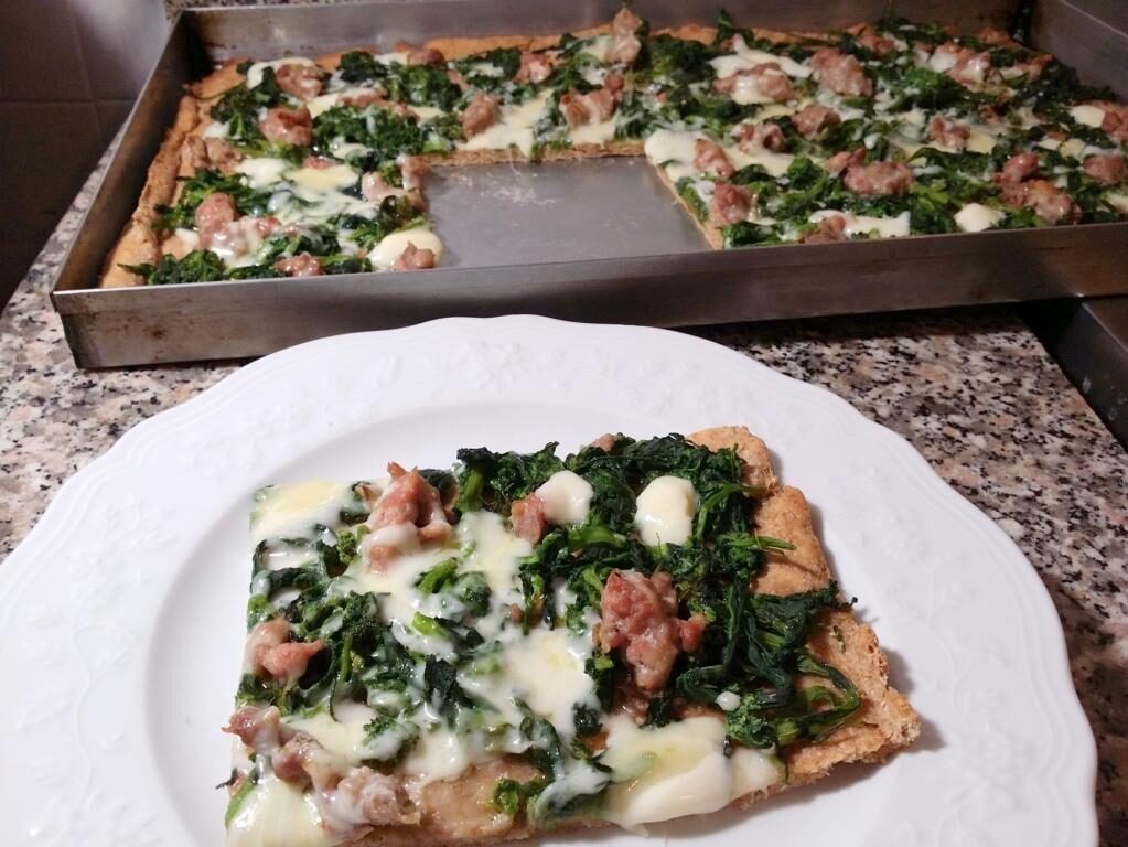 Pizza di farina integrale, ricca di fibre!_