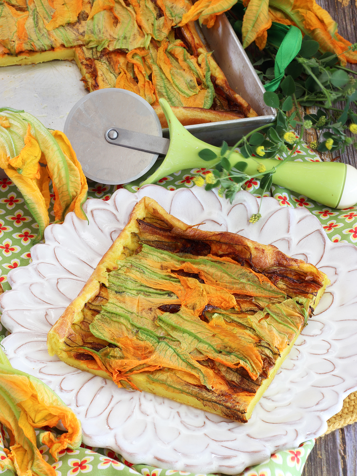 Pizza di Pastella con Fiori di Zucca (versione morbida)