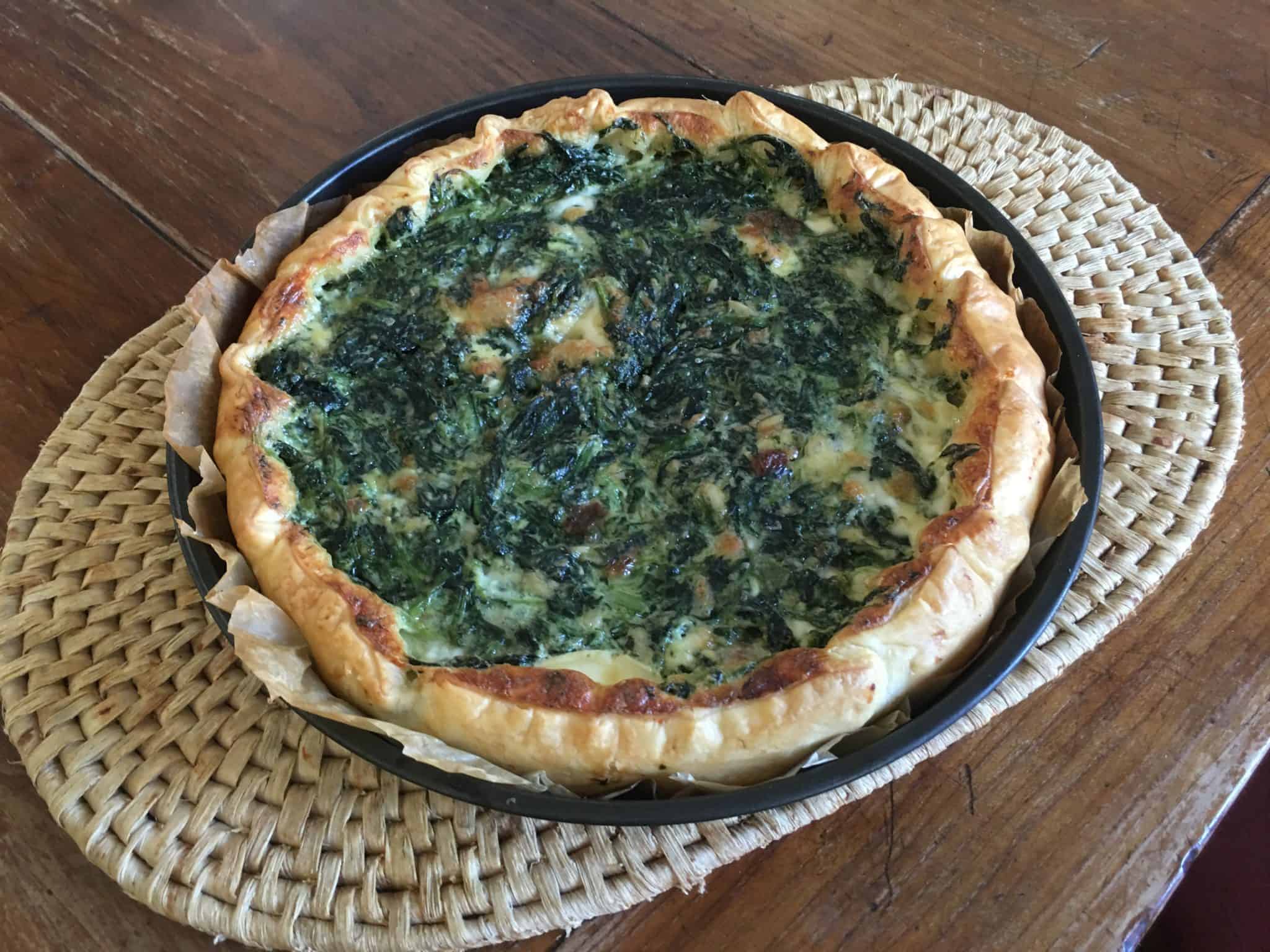 Pizza di spinaci ai 4 formaggi in 25 minuti