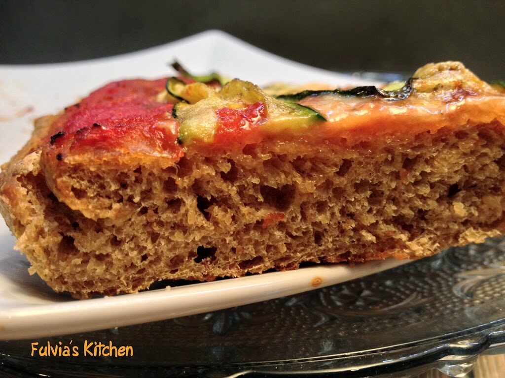 Pizza farro e grano saraceno con pasta madre a lenta lievitazione