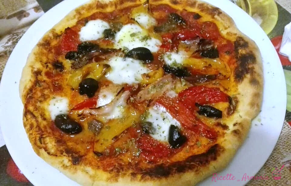 Pizza fatta in casa