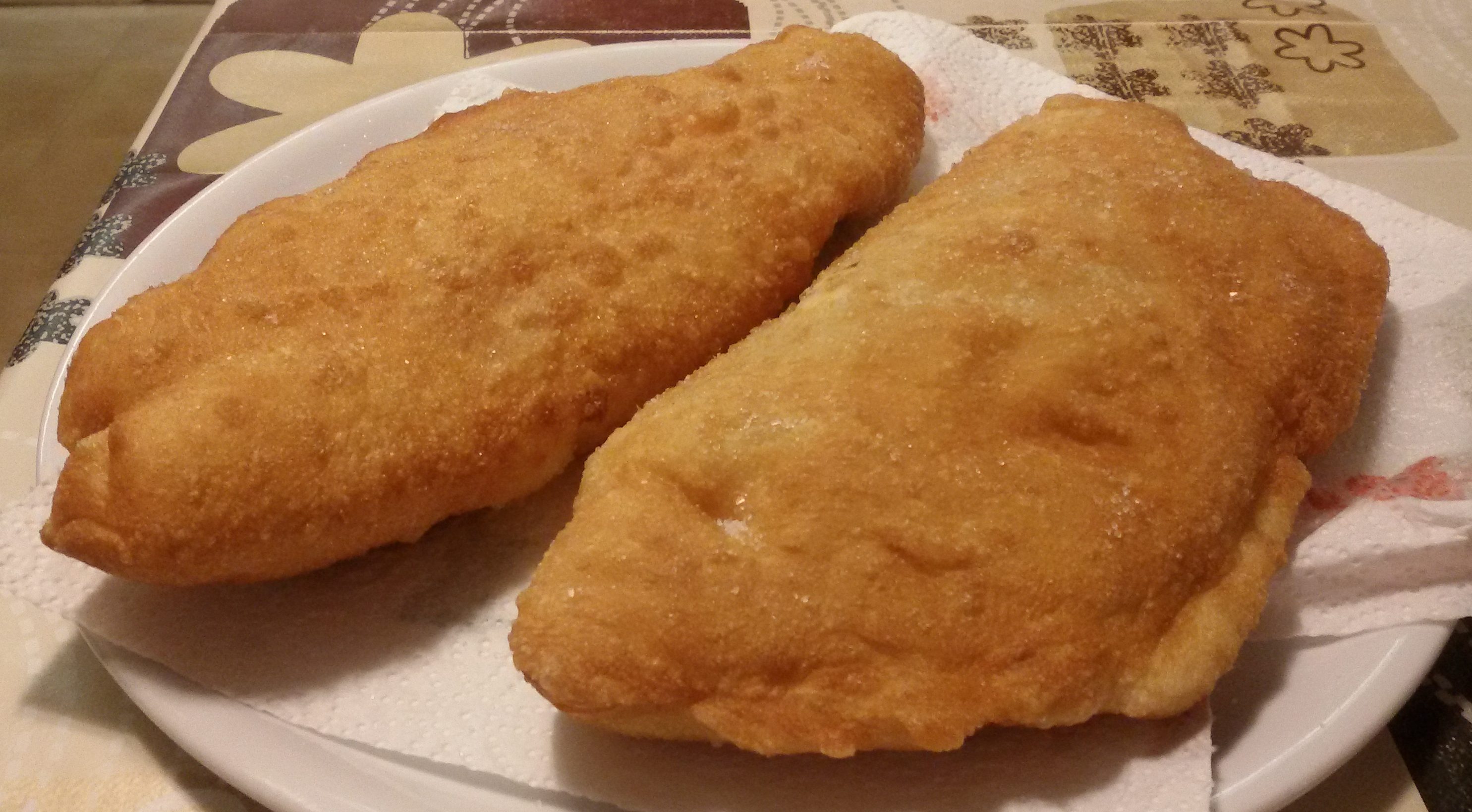 Pizza fritta alla napoletana