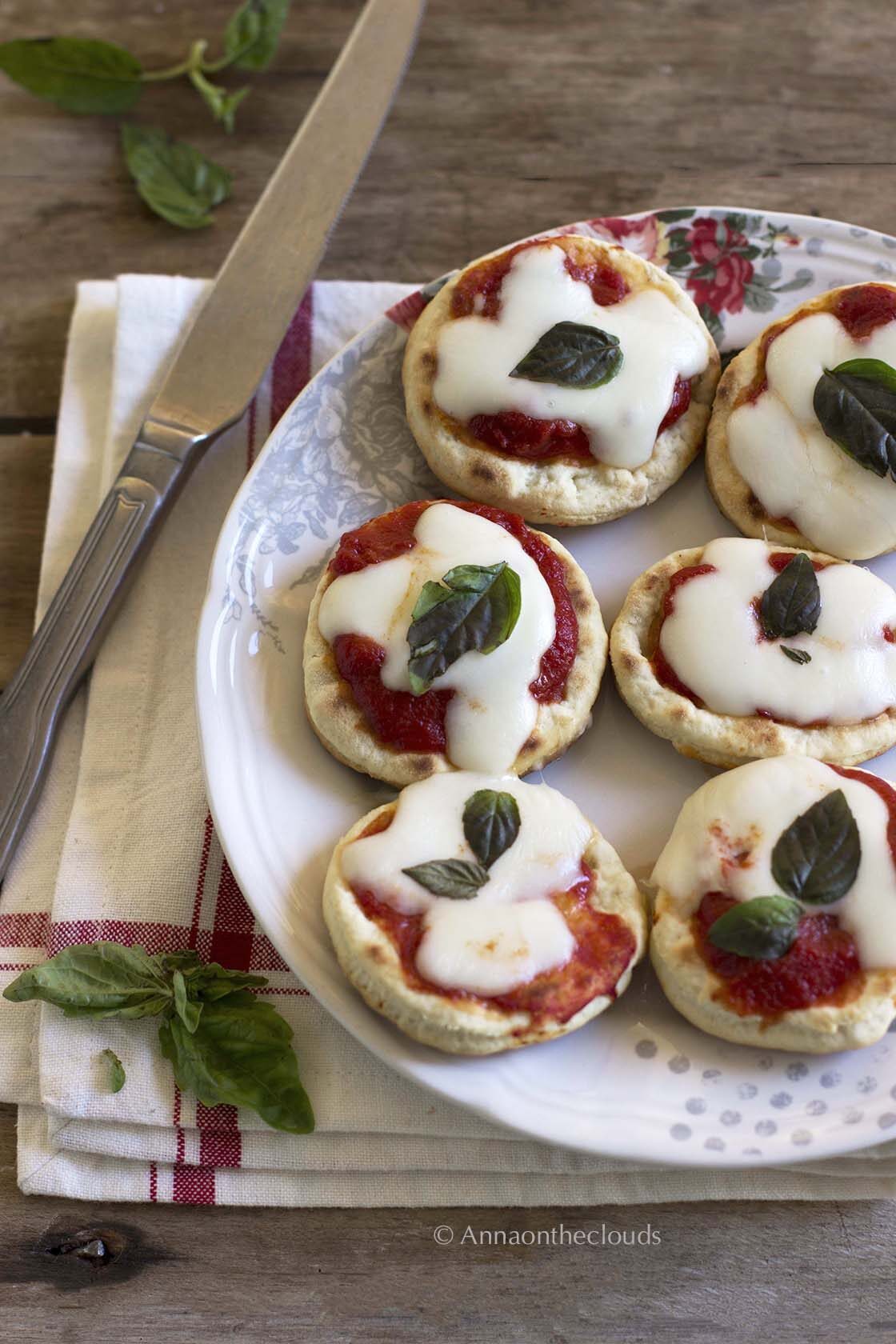 Pizza in padella veloce pronta in 15 minuti