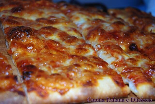 Pizza margherita con lievito madre
