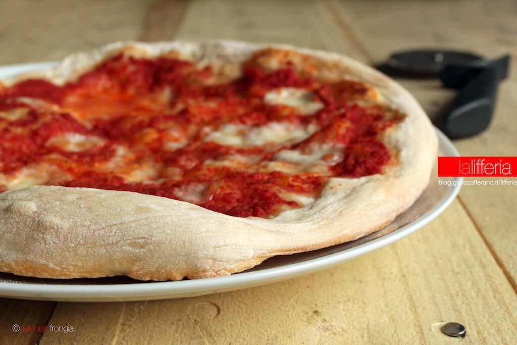 Pizza perfetta | Ricetta facilissima