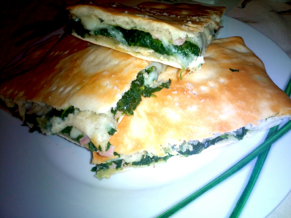 Pizza rustica con spinaci