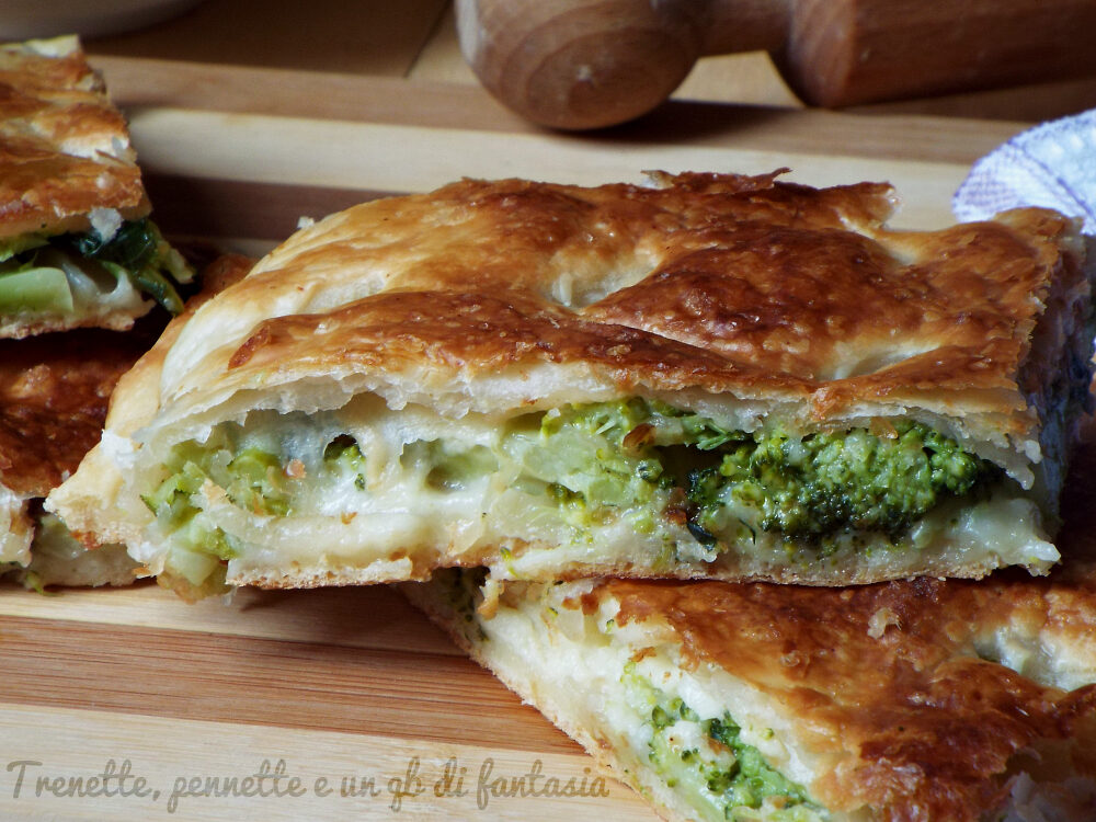 Pizza sfogliata con broccolo, alici e pecorino