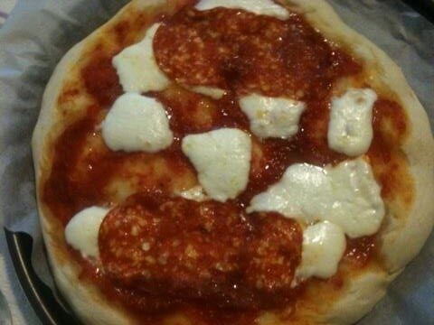 Pizza stracchino e soppressata