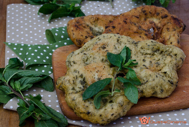 Pizzelle â montanare fritte con la menta