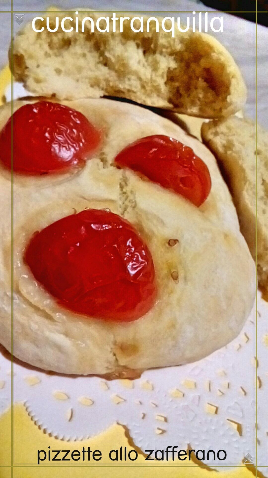 Pizzette allo zafferano