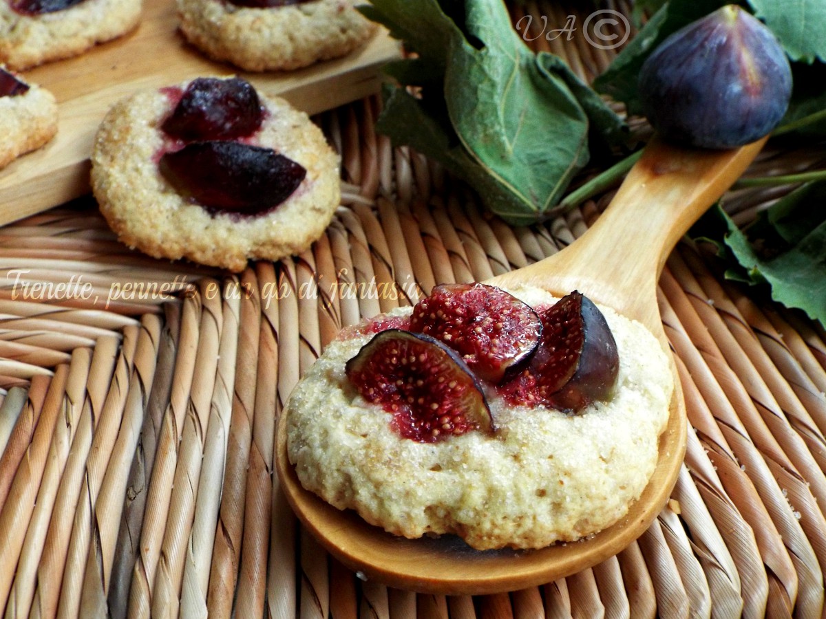 Pizzette di frolla con fichi freschi