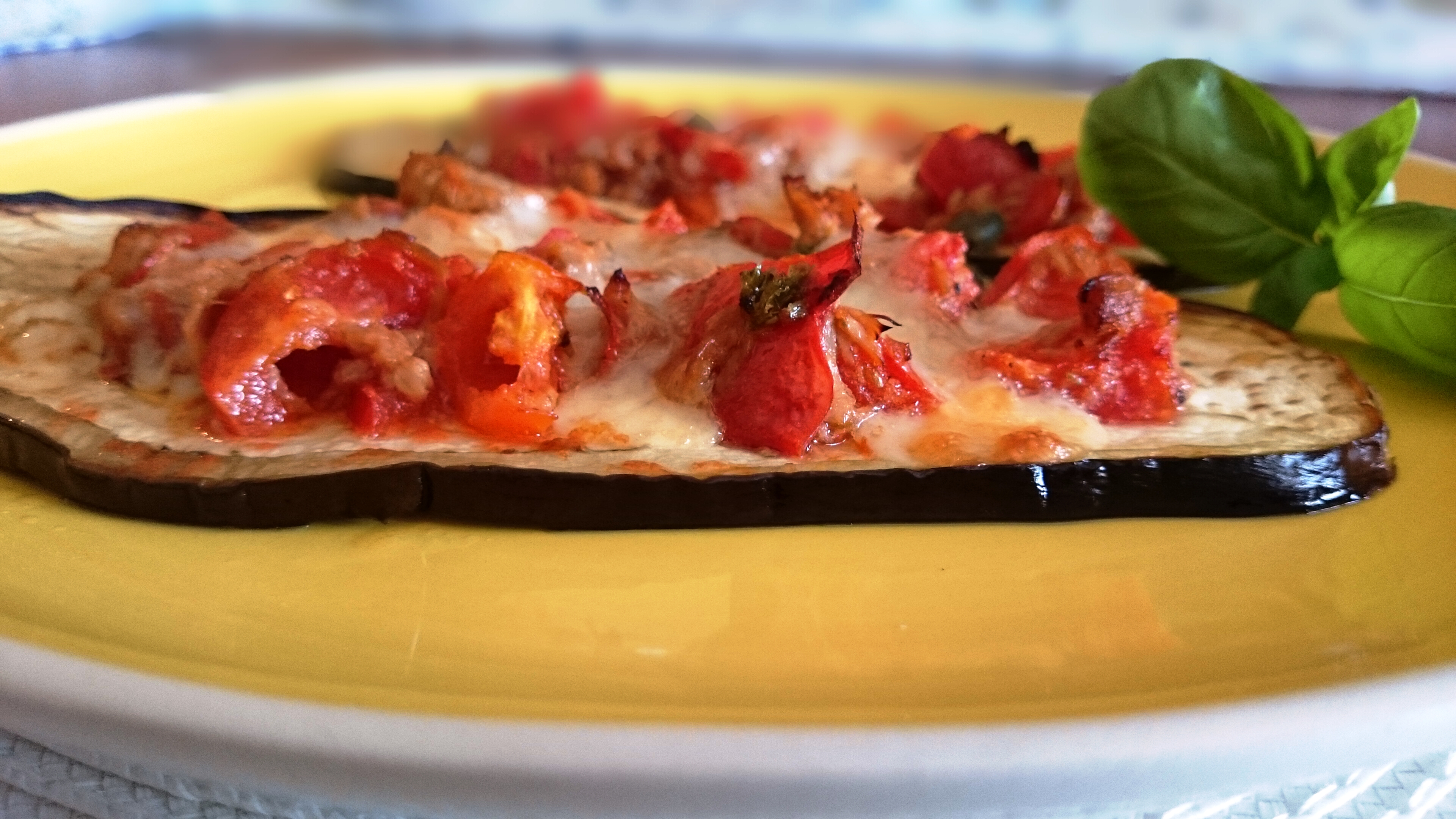 Pizzette di melanzane al forno