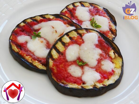 Pizzette di melanzane