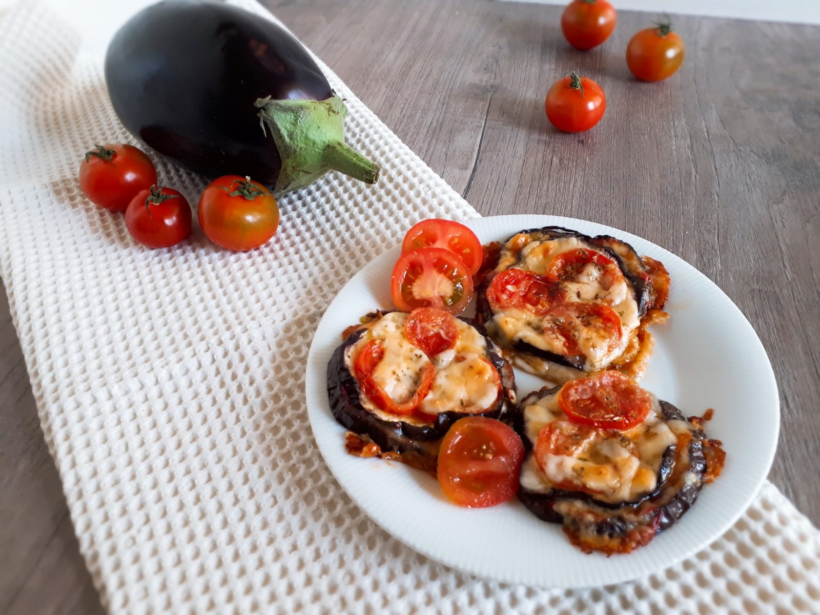 Pizzette di melanzane