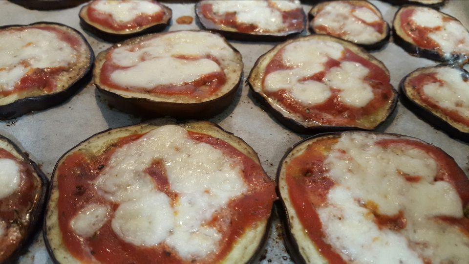 Pizzette di melanzane