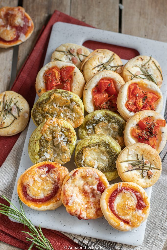 Pizzette di sfoglia (ricetta veloce)