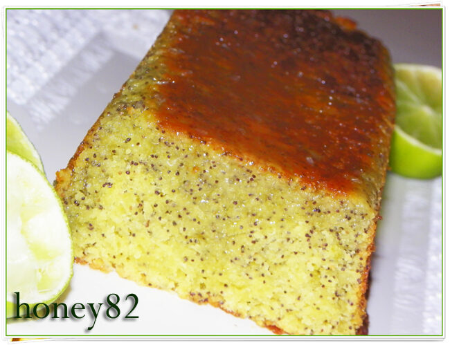 Plum cake lime e semi di papavero