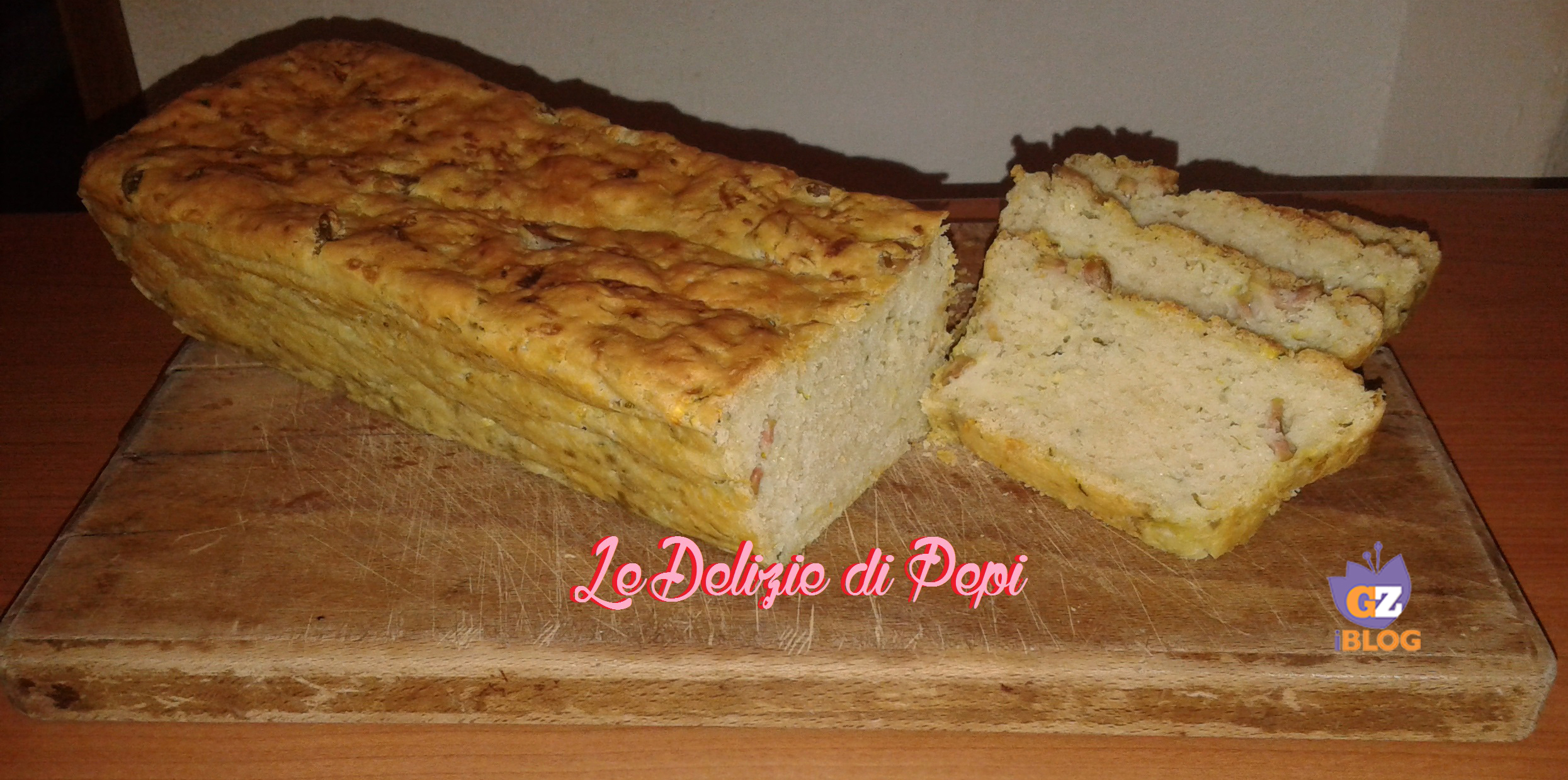 Plum cake salato con zucchine e olive