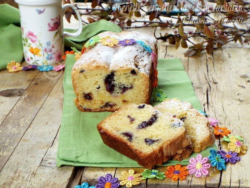 Plumcake ai mirtilli e lemon curd