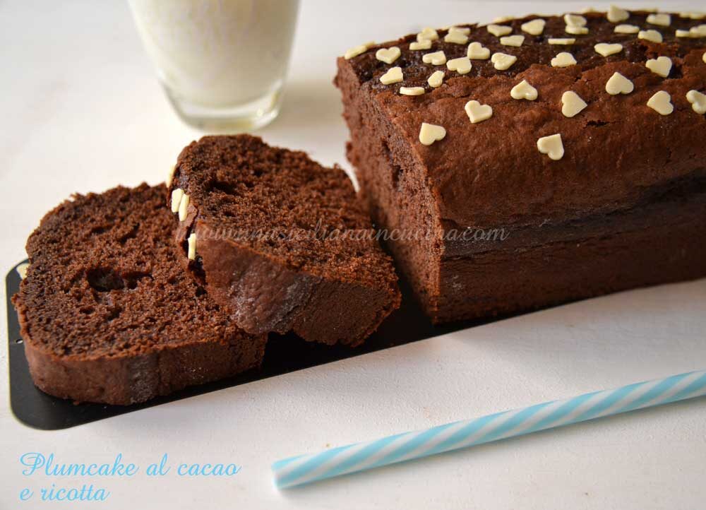 Plumcake al cacao e ricotta
