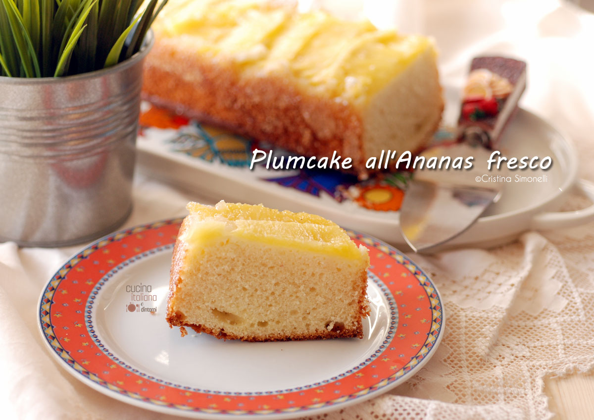 Plumcake al cocco e ananas fresco