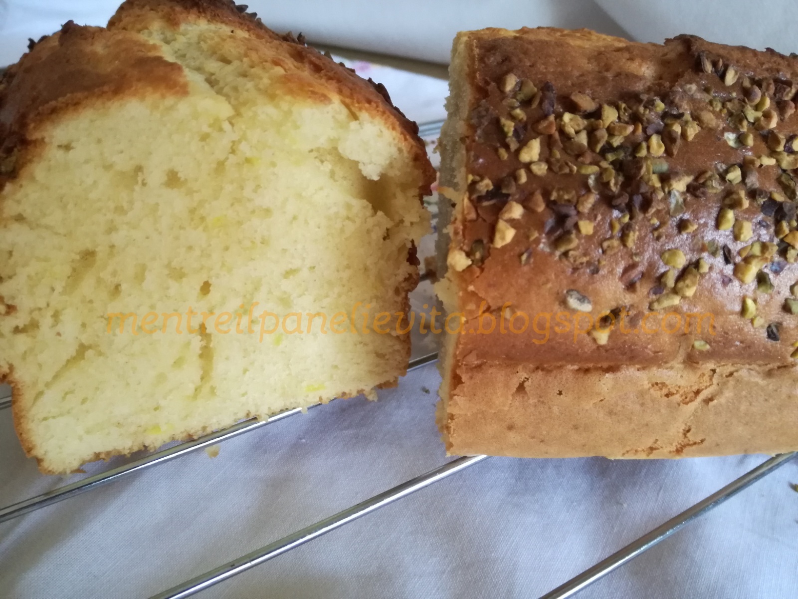 Plumcake al mascarpone